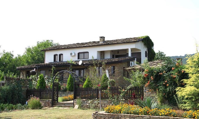 Kormyansko House | Luxury Monevski Guest House