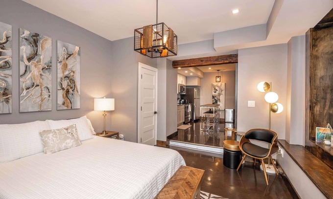 Mount Adams Apartment | Luxury Mt. Adams Retreat Apt 1