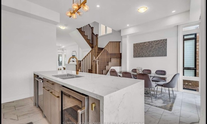 Richmond Hill House | Luxury newly built home in Richmond hill
