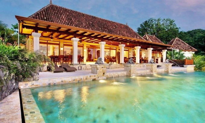 Canafistula House | Luxury Ocean-View Private Resort Retreat – Breakfast & Private Chef Included
