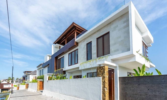 Cemagi Villa | Luxury Om Cemagi Beach Villa