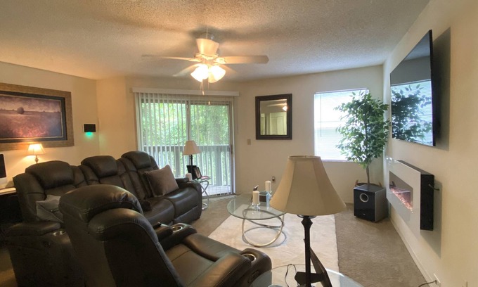 Southside Apartment | Luxury one bedroom at paradise island