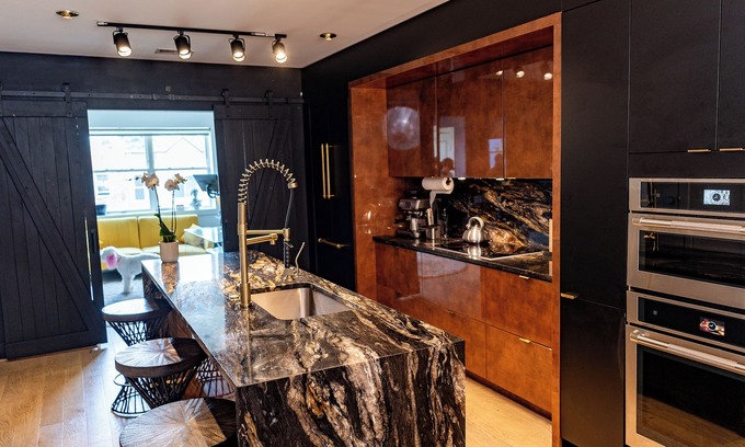 Trinidad Condo | Luxury Penthouse 3 bedroom condo with AC and WiFi in Washington