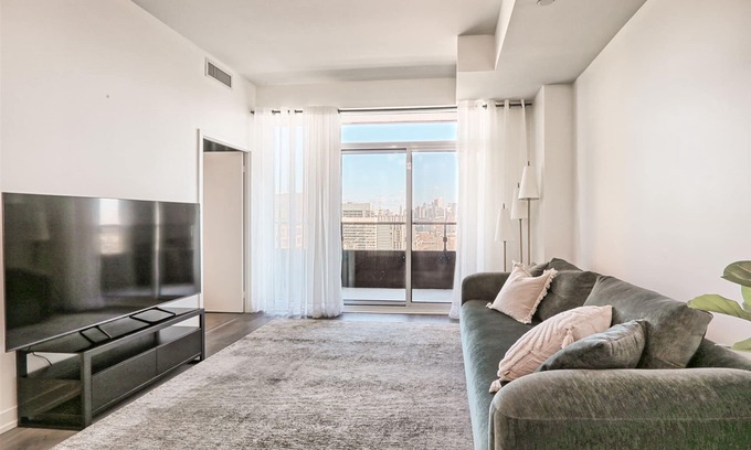 Parkdale Apartment | Luxury penthouse with a beautiful view, 3 bedrooms, private balcony, and more.