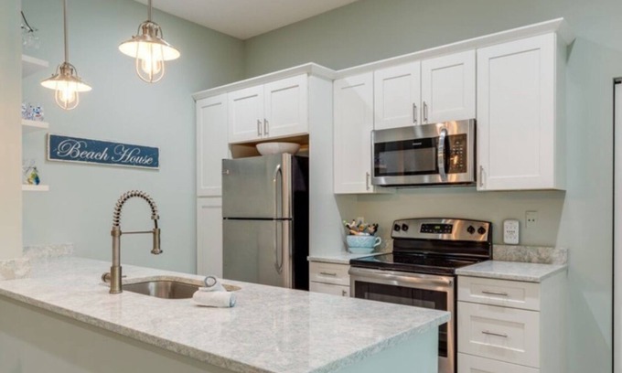 Wabasso Beach Apartment | Luxury private coastal retreat