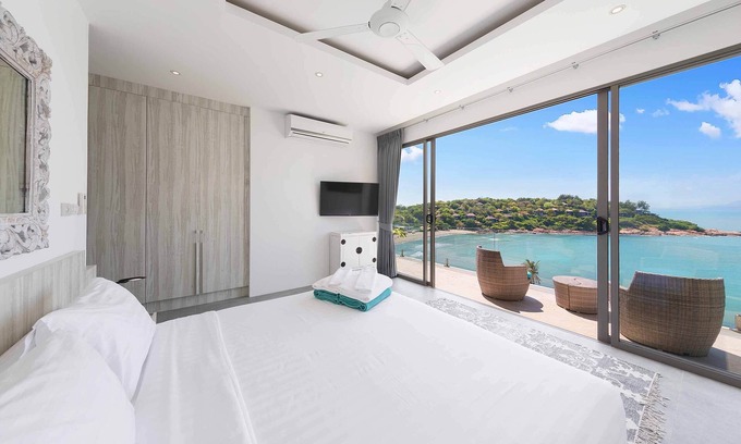 Moo 5 Villa | Luxury Private Family&Friends Villa, Private Pool 5 min walk to beach, 5Bedroom