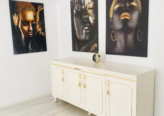 Campulung Moldovenesc Apartment | Luxury Queen
