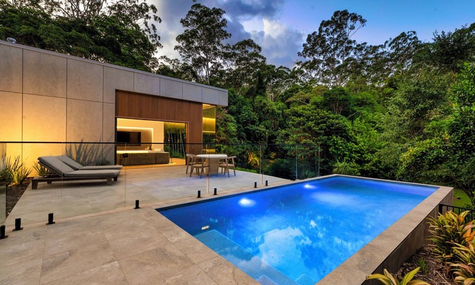 Doonan House | Luxury Rainforest Retreat near Noosa, perfect for groups and big families!