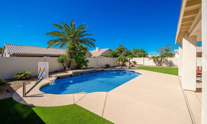 Hillcrest Ranch Homeowners House | Luxury Resort Home, Spring Training, Peoria, Glendale, Sparkling Pool, Location!