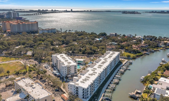Central Sarasota Condo | Luxury Resort-style Condo with Amazing Views in a Prime Location
