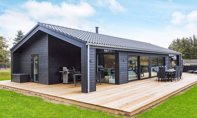 Lonstrup House | Luxury Retreat in Lonstrup-By Traum