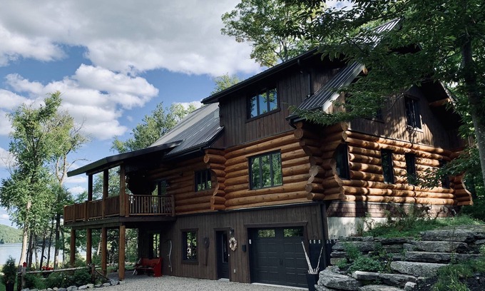 La Peche Cottage | Luxury retreat in nature 45 min from Ottawa