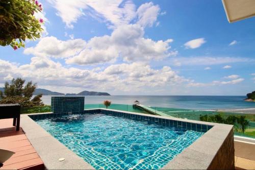 Kamala Apartment | Luxury Rooftop Penthouse