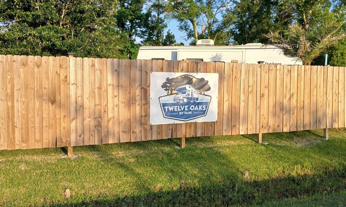 Lake Charles RV Rental | Luxury RV resort with all of Lake Charles must see attractions within 15 miles.