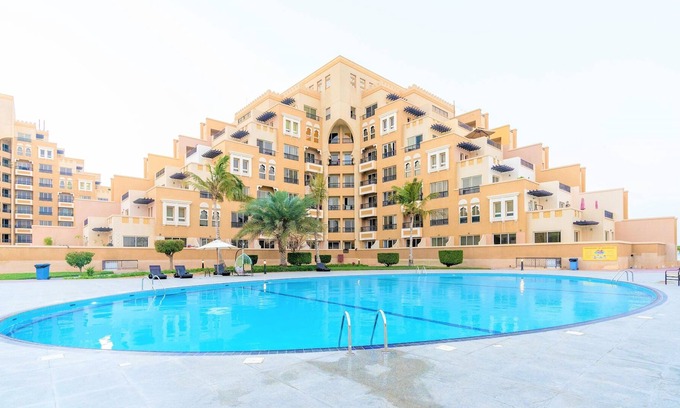 Bab Al Bahr Apartment | Luxury Sea View 1B Apartment in RAK