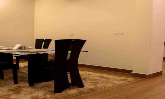 Ofin House | luxury & secure three bedroom flats 3/4/10