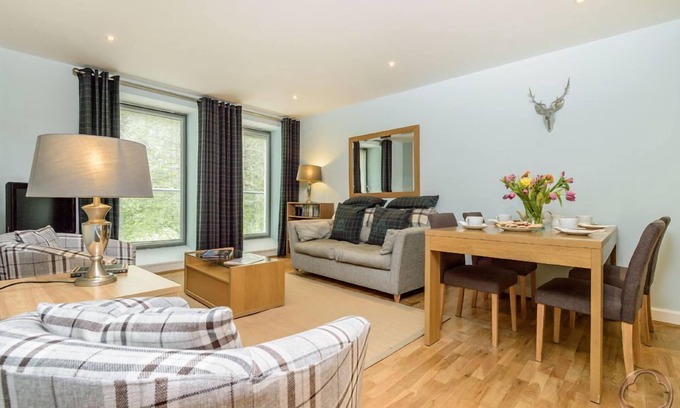 Fort Augustus Apartment | Luxury Self Catering Apartment with Swimming Pool in the Grounds of a Monastery on Loch Ness