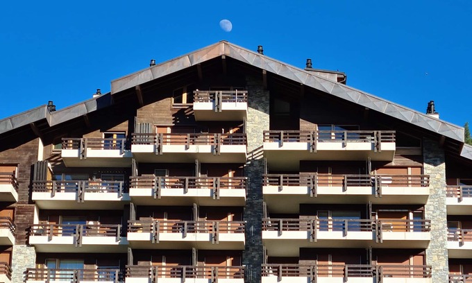 Nendaz Apartment | Luxury Ski-In/Ski-out Duplex Apartment 50m to Ski Station. Close to Town centre.