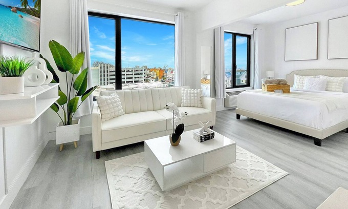 Elizabeth Apartment | Luxury Studio Apartment-near NYC, EWR, Prudential, NJPAC, Dwntwn Newark, MetLife