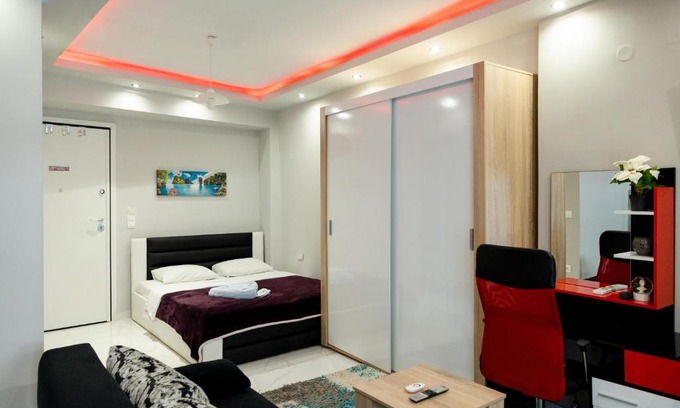Vardaris Apartment | Luxury studio in downtown (4)