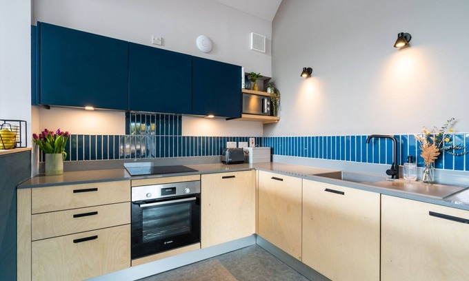 North Berwick Villa | Luxury Studio Lodge with Hot Tub