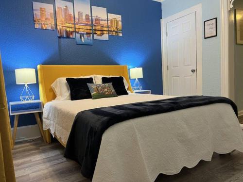 Hyde Park Apartment | Luxury Suite by Tampa Convention Center & Hospital