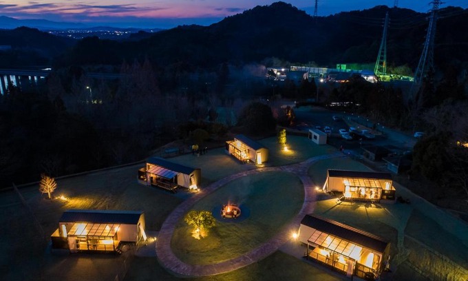 Sochi Villa | Luxury Trailers 離宮 伊勢