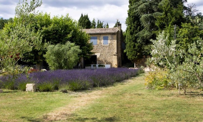 Salon-de-Provence Villa | Luxury vacation rental SALON DE PROVENCE LS7-351