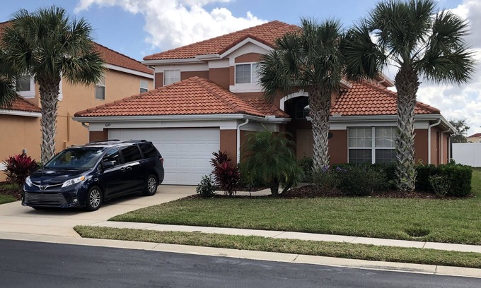 Solana Villa | LUXURY VILLA 5 Bdrm 4 Bath FULL SUN PRIVATE POOL AND SPA