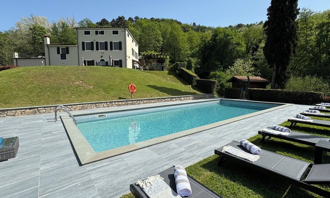 Villabuona Villa | Luxury Villa Baloccaia ,Heated Pool Lucca Italy n8 bedrooms all AC, 9 bathrooms
