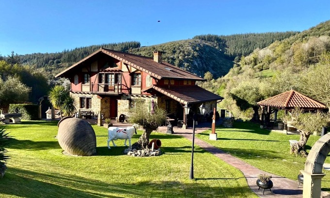 Abusu Cottage | Luxury villa in a natural park. 35 km from Bilbao