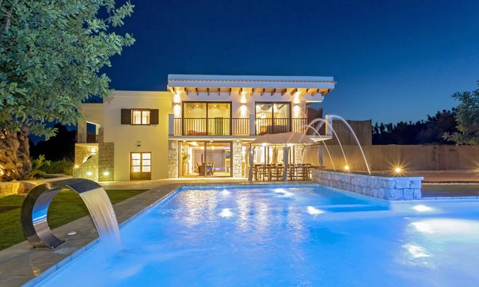 Ibiza Town Villa | Luxury Villa in San Rafael, sleeps 12 - Can Bernadet