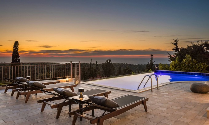 Antipata Villa | Luxury Villa Karmaniolos Fiskardo Kefalonia