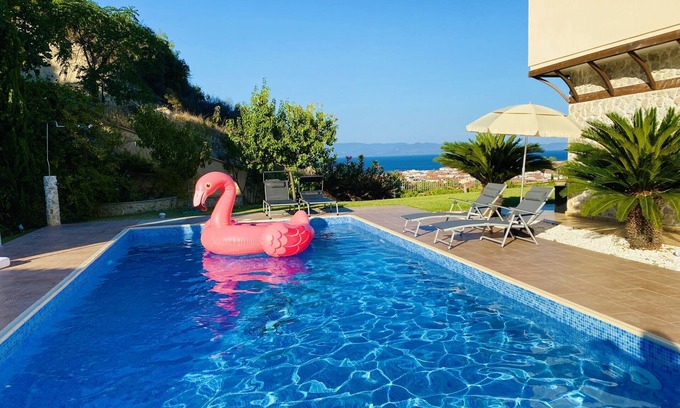 Pefkochori Villa | Luxury Villa Pefkochori with fantastic sea view