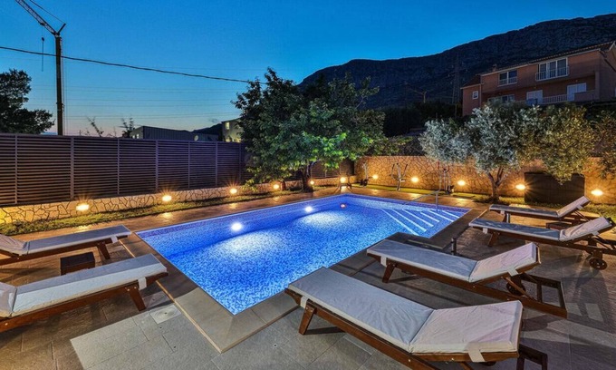 Kastel Sucurac House | Luxury villa with a swimming pool Kaštel Sućurac, Kaštela (K-21737)