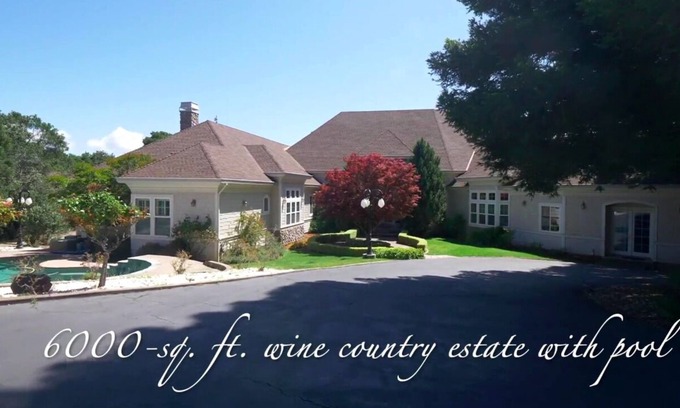 Green Valley House | Luxury Villa with 6k sqft House in a 2 Acre Vineyard