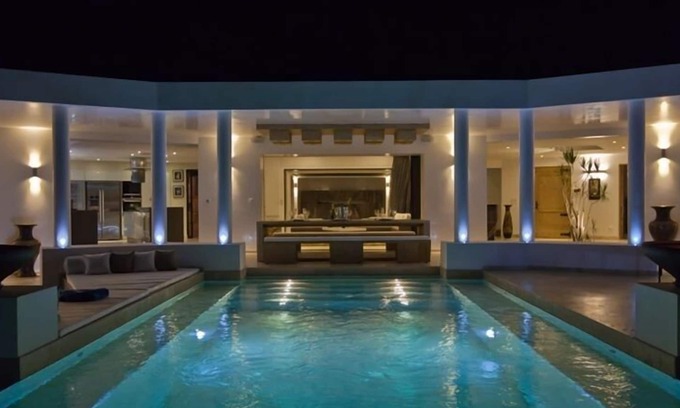 Public Villa | Luxury villa with a Southern Accent