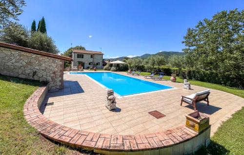Melezzole Villa | Luxury Villa with pool by Varental
