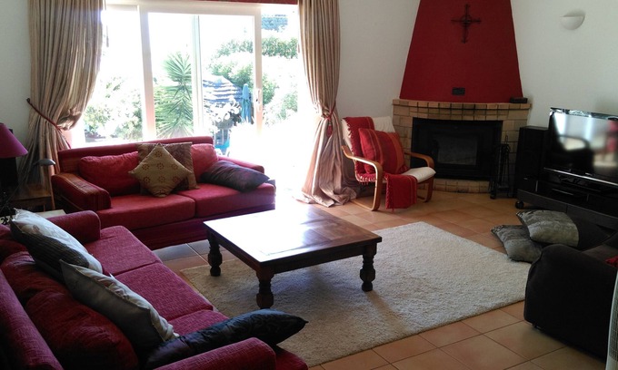 Aldeia das Acoteias Villa | Luxury Villa With Private Pool & Gardens, Near Beaches and Marina