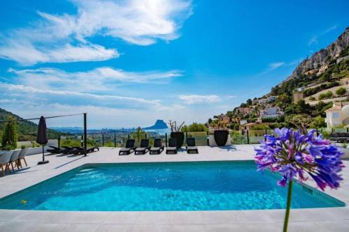 Calpe Villa | Luxury Villa with Stunning Mediterranean and Calpe