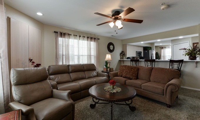 Branson Condo | LUXURY WALK-IN CONDO/GORGEOUS VIEW/HEART OF BRANSON/AFFORDABLE/SPACIOUS/NO-STEPS