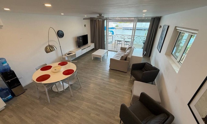 Jolly Harbour House | Luxury Waterfront Villa 431F