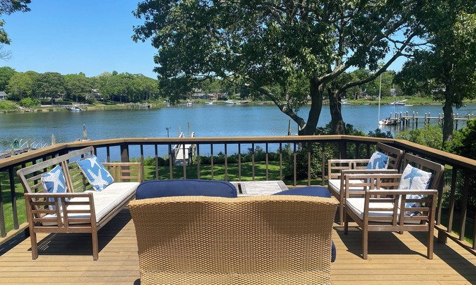 Mattituck House | Luxury waterfront beach house with dock, kayaks canoe, paddle-board and hot tub