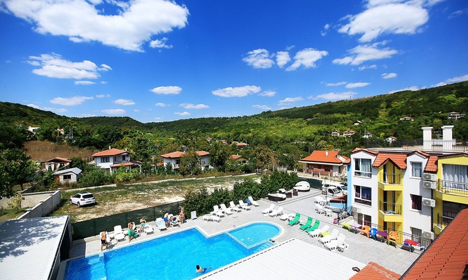 Balchik Apartment | Luxury1bdrApartment in MiniSmart Complex RainbowGarden&Jacuzzi