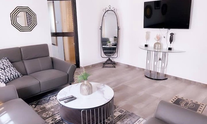 Lome Apartment | Luxus one - 2 Zimmer Apartment - Nähe Strand&zentrum