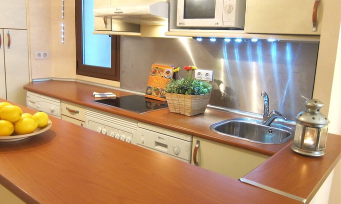 Prosperidad Apartment | Luz con Balcón en Pleno Madrid
