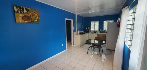 Apia House | Lynn's Getaway Guest House