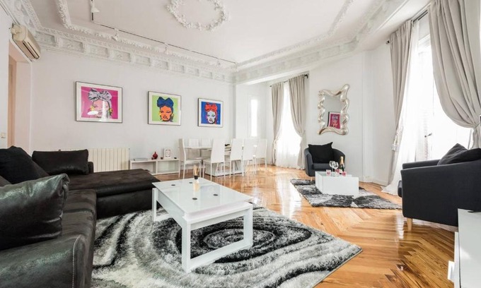 Centro Apartment | M&F ATTIC WITH GREAT VIEWS