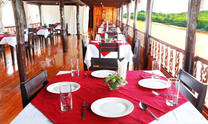 Houaphanh Province Boat Rental | M.K. Spa and Sunset Cruise is the most luxurious Cruise in Luang Prabang, Laos.