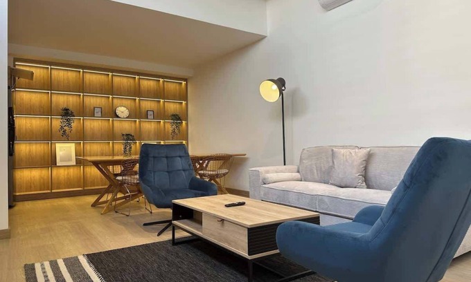Cali Apartment | M502 | Amazing 2-Bed Apartment | River Boulevard